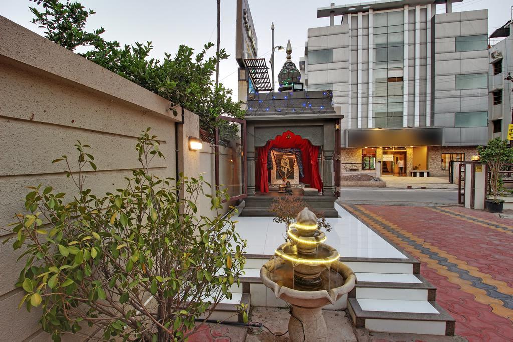 Hotel Sai Jashan Shirdi - Where Blessings & Comfort Meet Kültér fotó