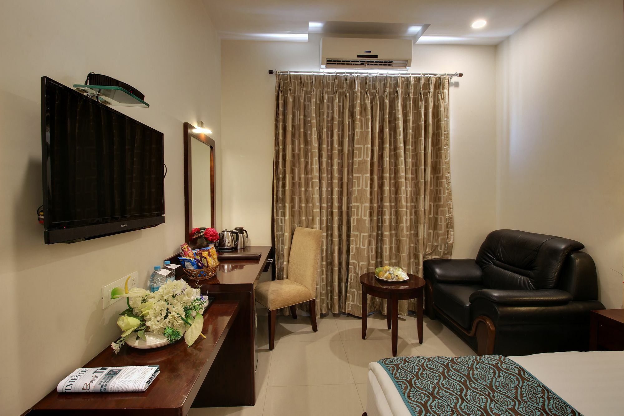 Hotel Sai Jashan Shirdi - Where Blessings & Comfort Meet Kültér fotó