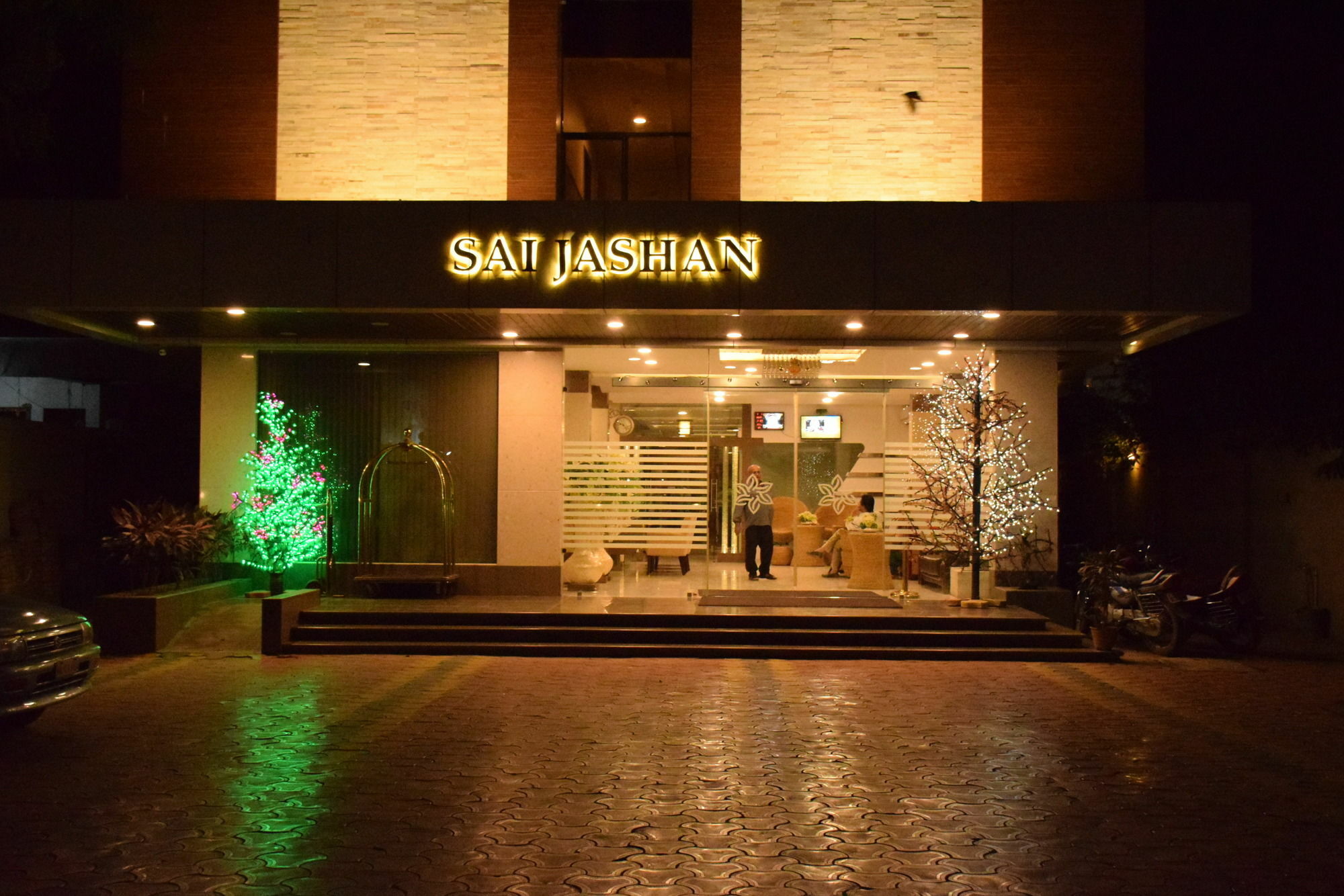 Hotel Sai Jashan Shirdi - Where Blessings & Comfort Meet Kültér fotó